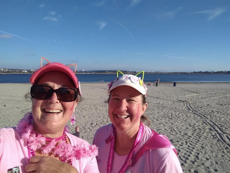 Lesleigh and Jamie walking near the beach at the Susan G. Komen San Diego 3-Day.